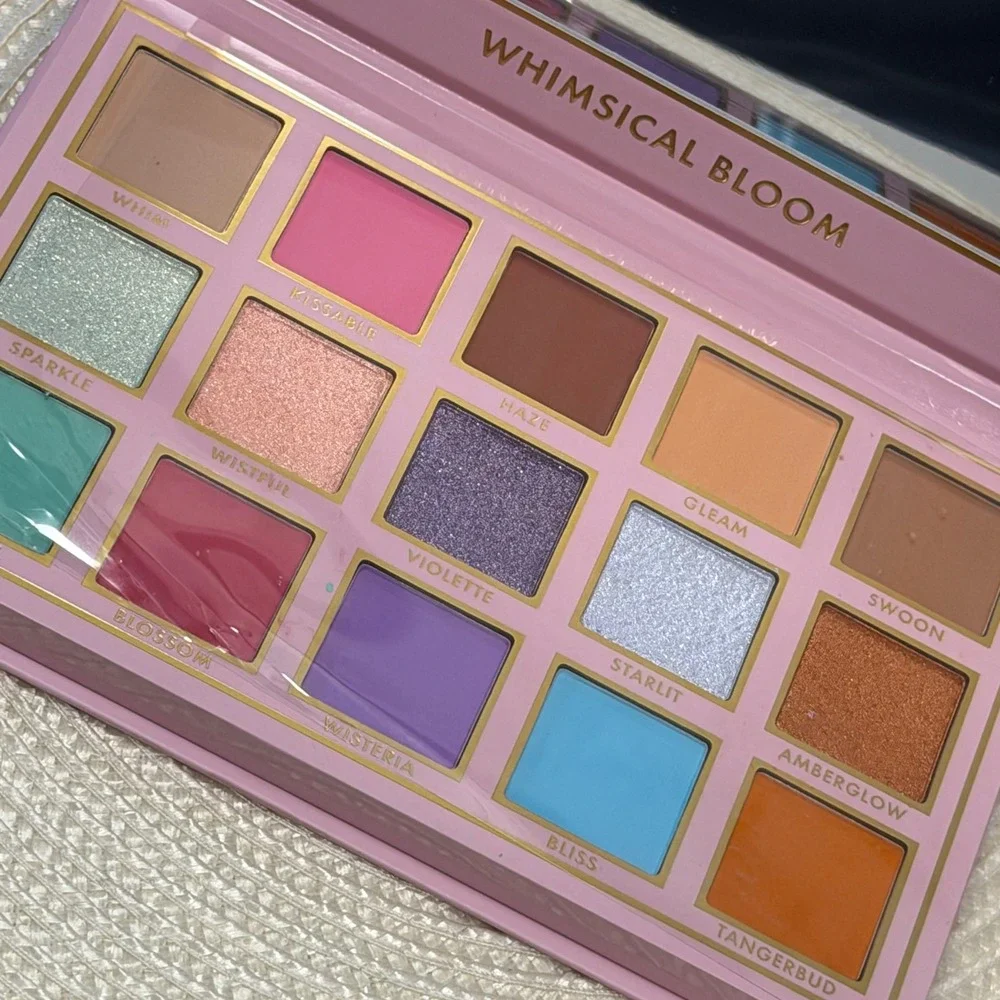 Ace Beaute Whimsical Bloom Eyeshadow Palette 15 Color Matte Shimmer New
